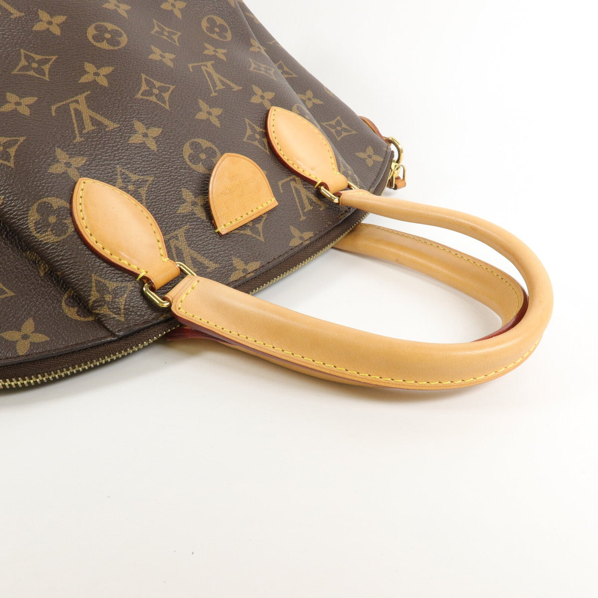 Louis Vuitton Rivoli PM · Monogram