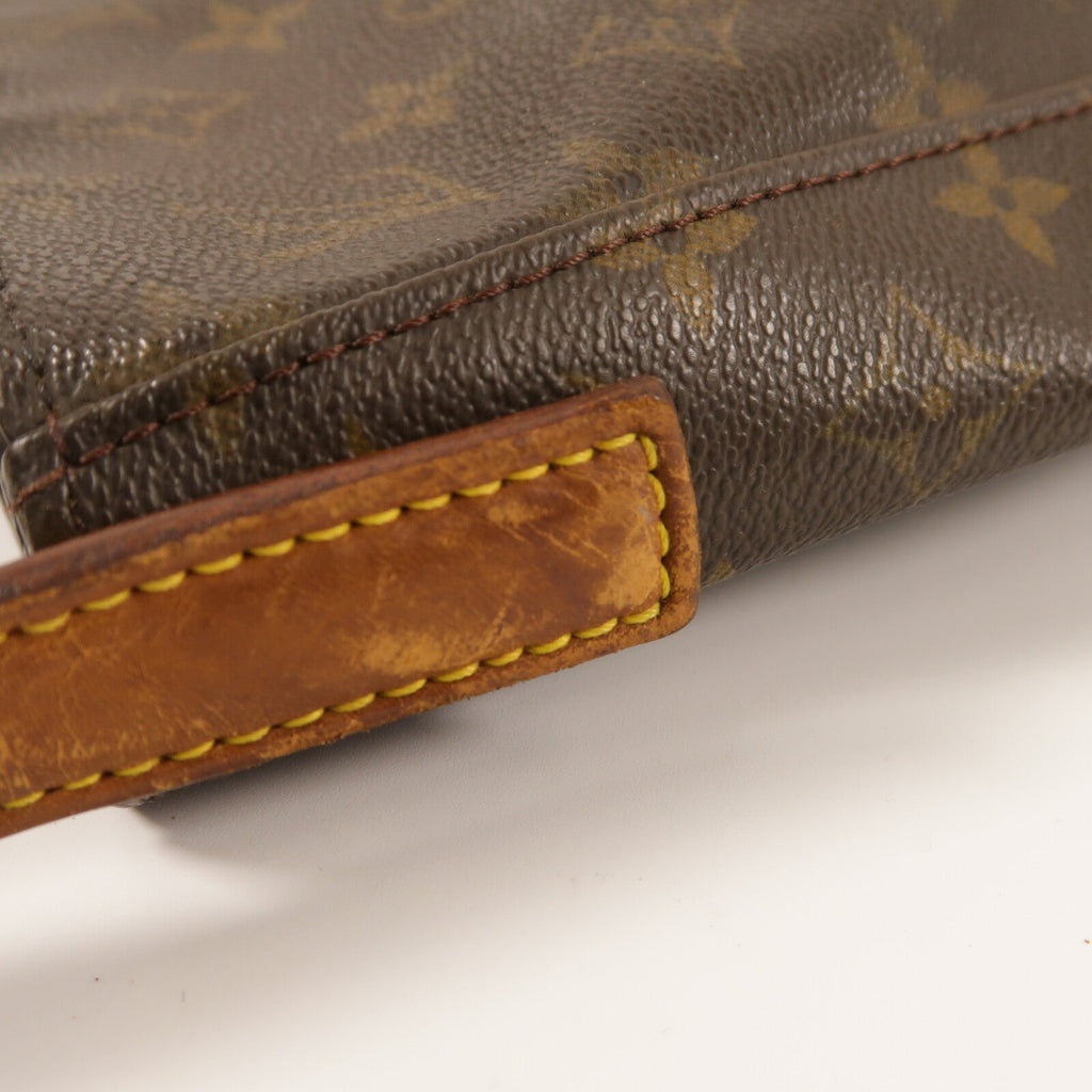 Louis Vuitton Looping GM · Monogram