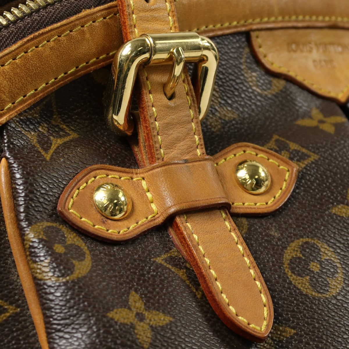 Louis Vuitton Tivoli GM · Monogram