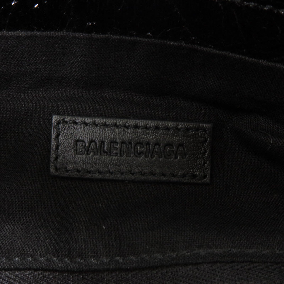 Balenciaga Crush Medium · Chain Shoulder