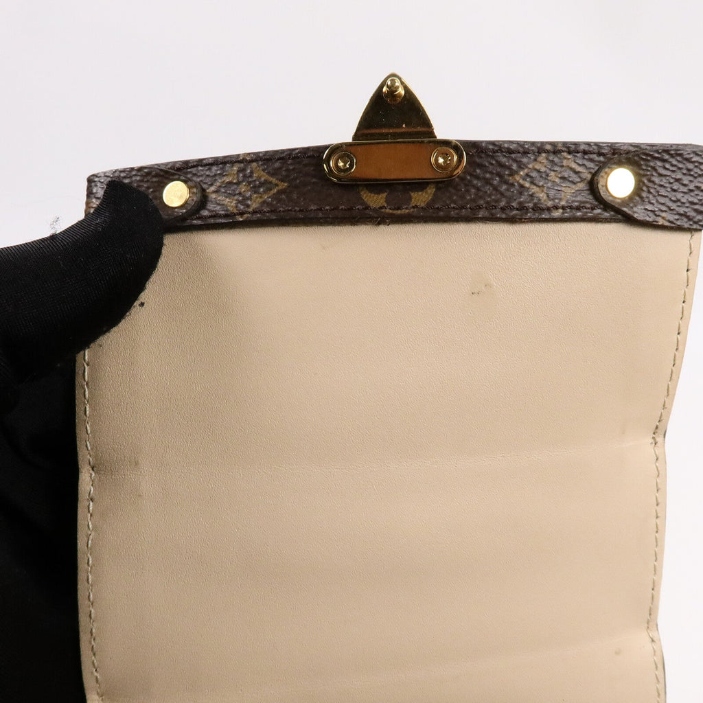 Louis Vuitton Trunk · Monogram Reverse