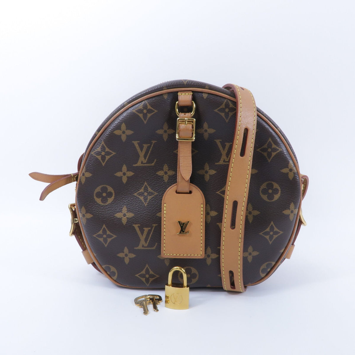 Louis Vuitton Boîte Chapeau Souple MM · Monogram