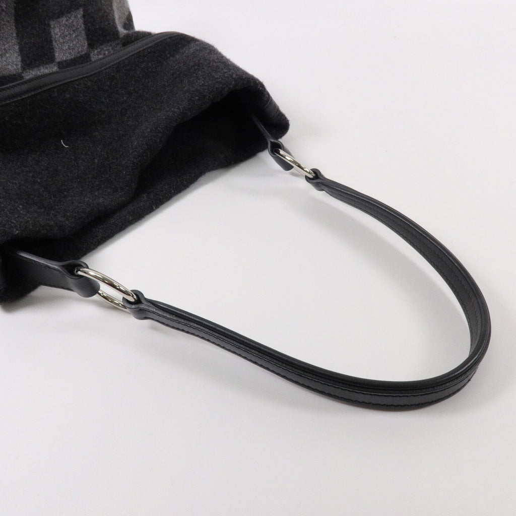 Hermès Col Roule 25 · Wool & Hunter
