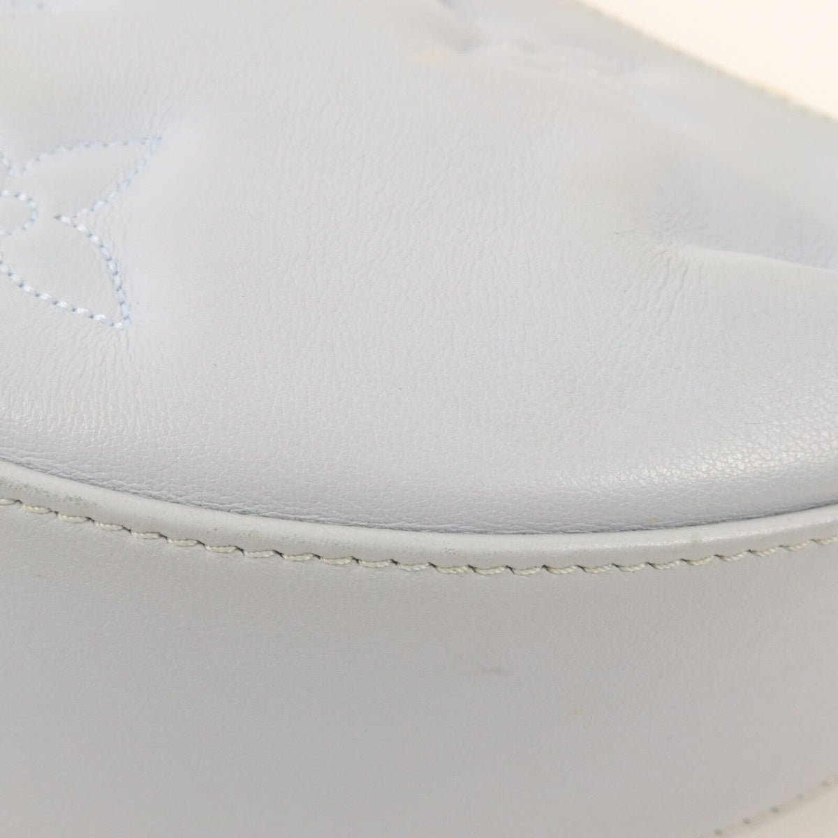 Louis Vuitton Over The Moon · Bubblegram