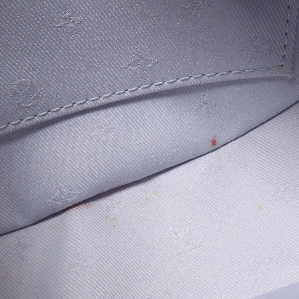 Louis Vuitton Over The Moon · Bubblegram