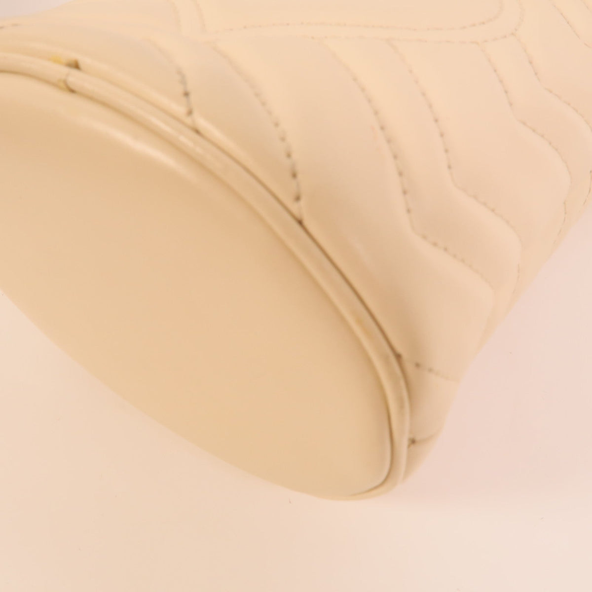Gucci GG Marmont · Calfskin Bucket