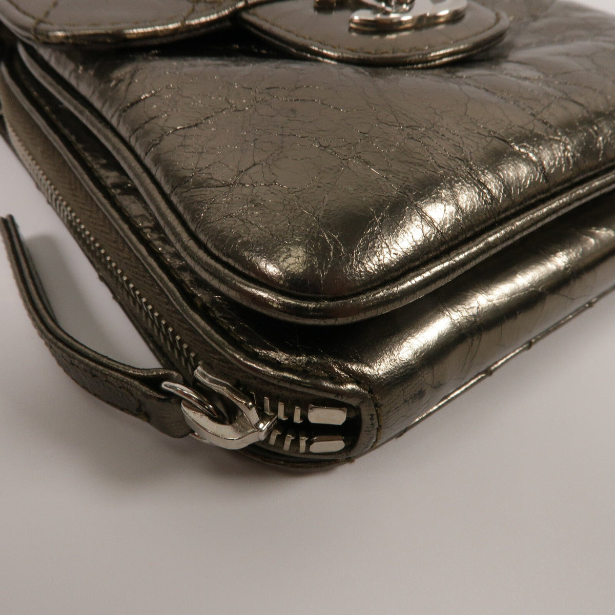 Chanel CC · Calfskin · Chain Shoulder Bag