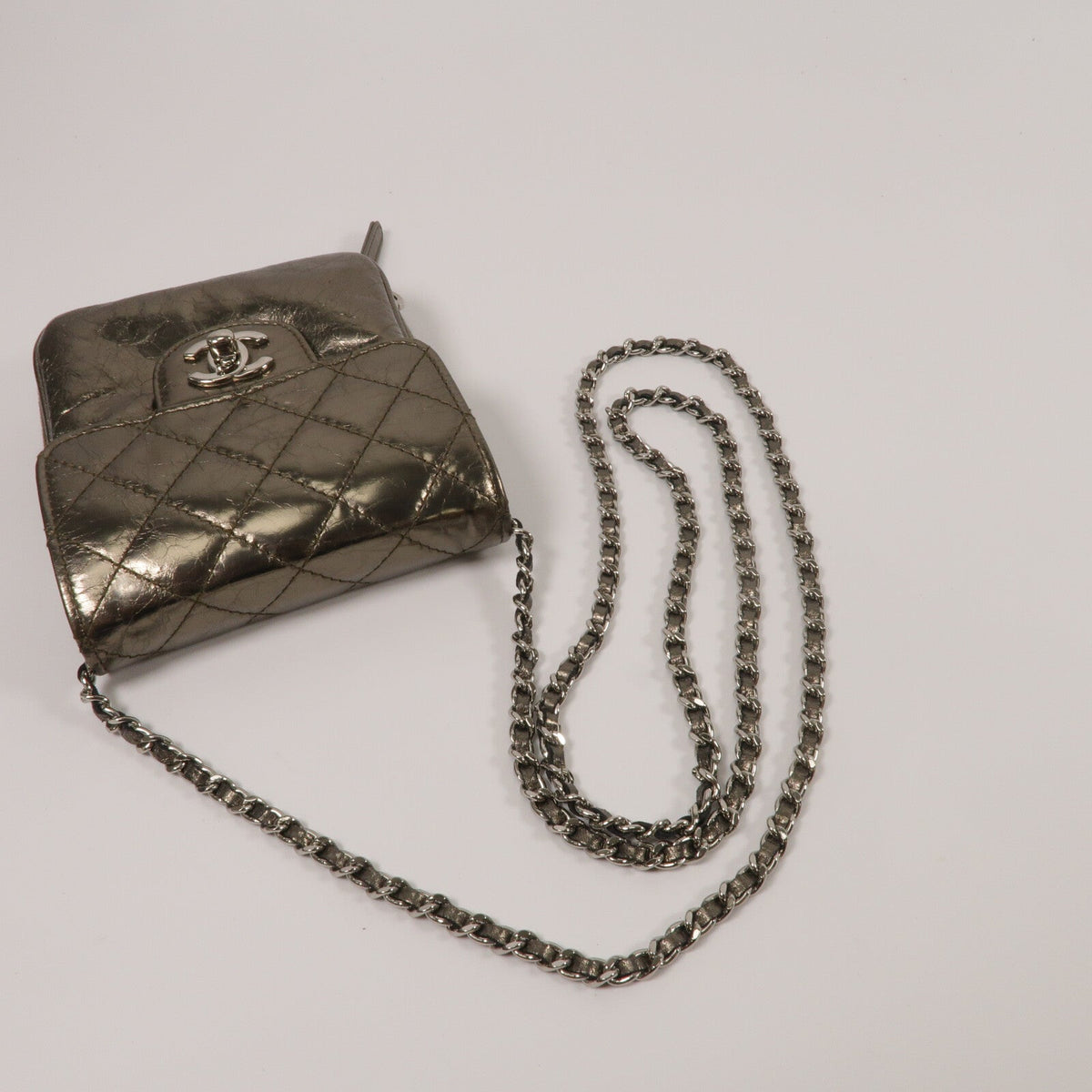 Chanel CC · Calfskin · Chain Shoulder Bag