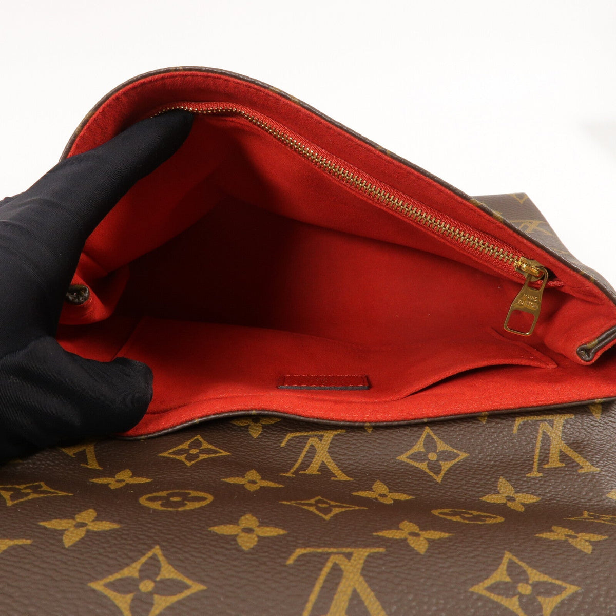 Louis Vuitton Felicie Pochette · Monogram