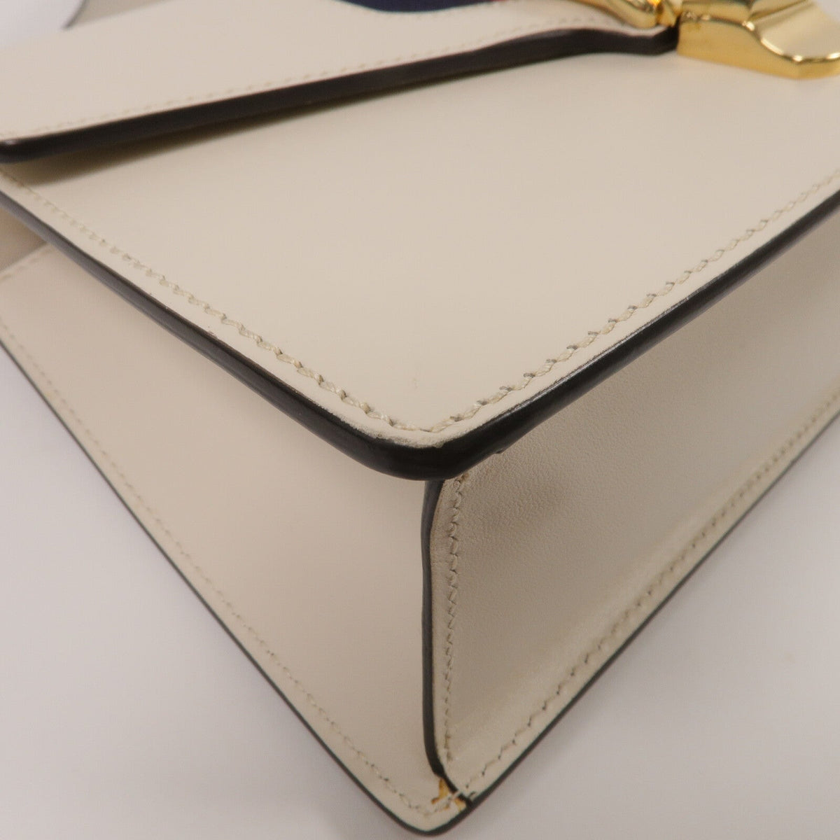 Gucci Sylvie · Calfskin