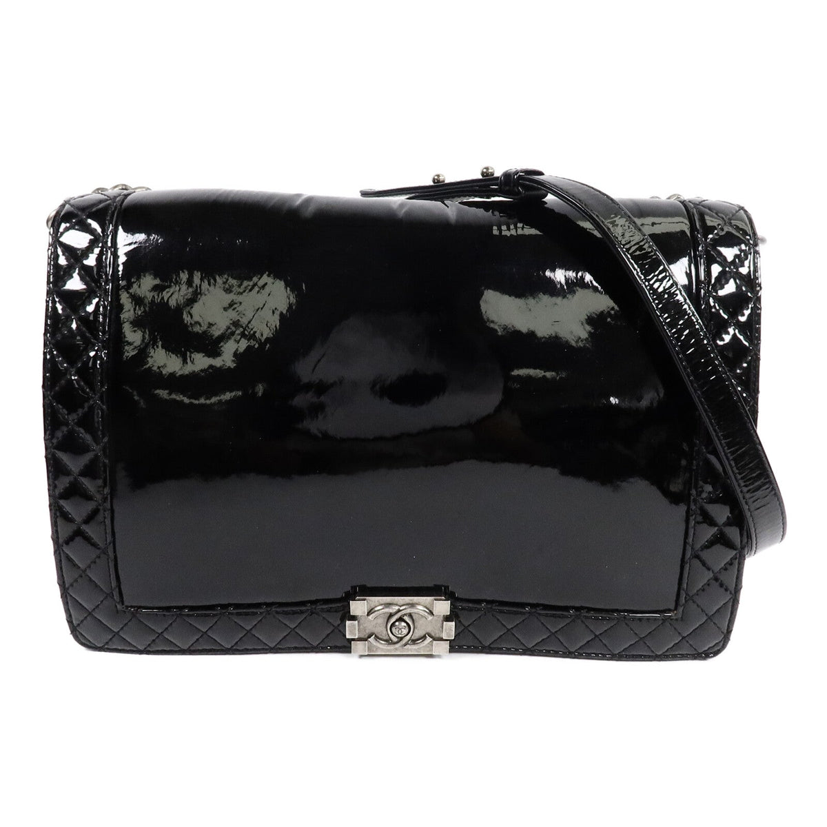 Chanel Reverso Boy XL · Patent Leather