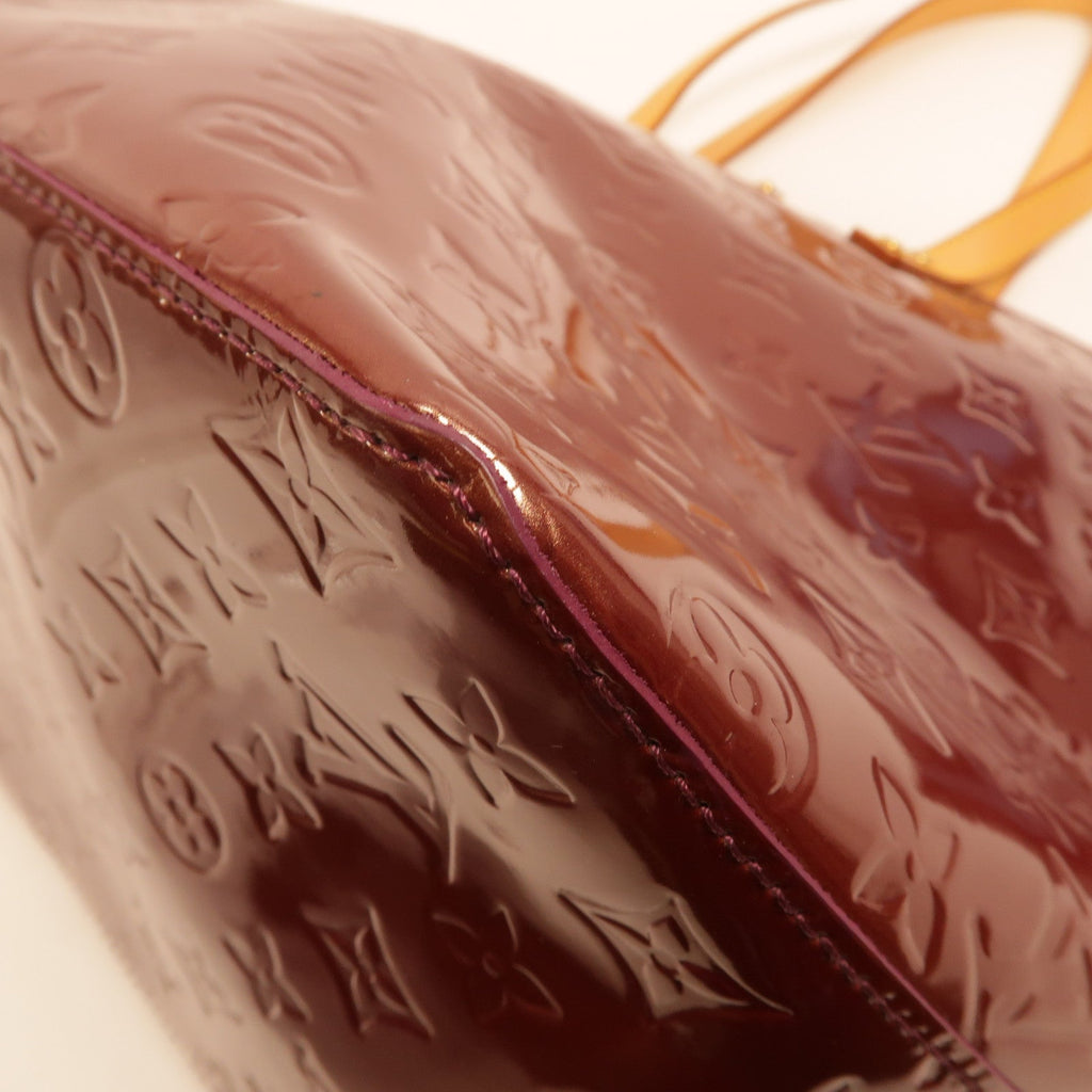 Louis Vuitton Bellevue GM · Monogram Vernis