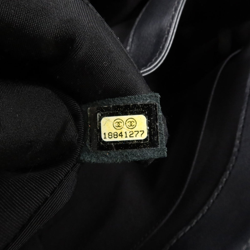 Chanel Reverso Boy XL · Patent Leather