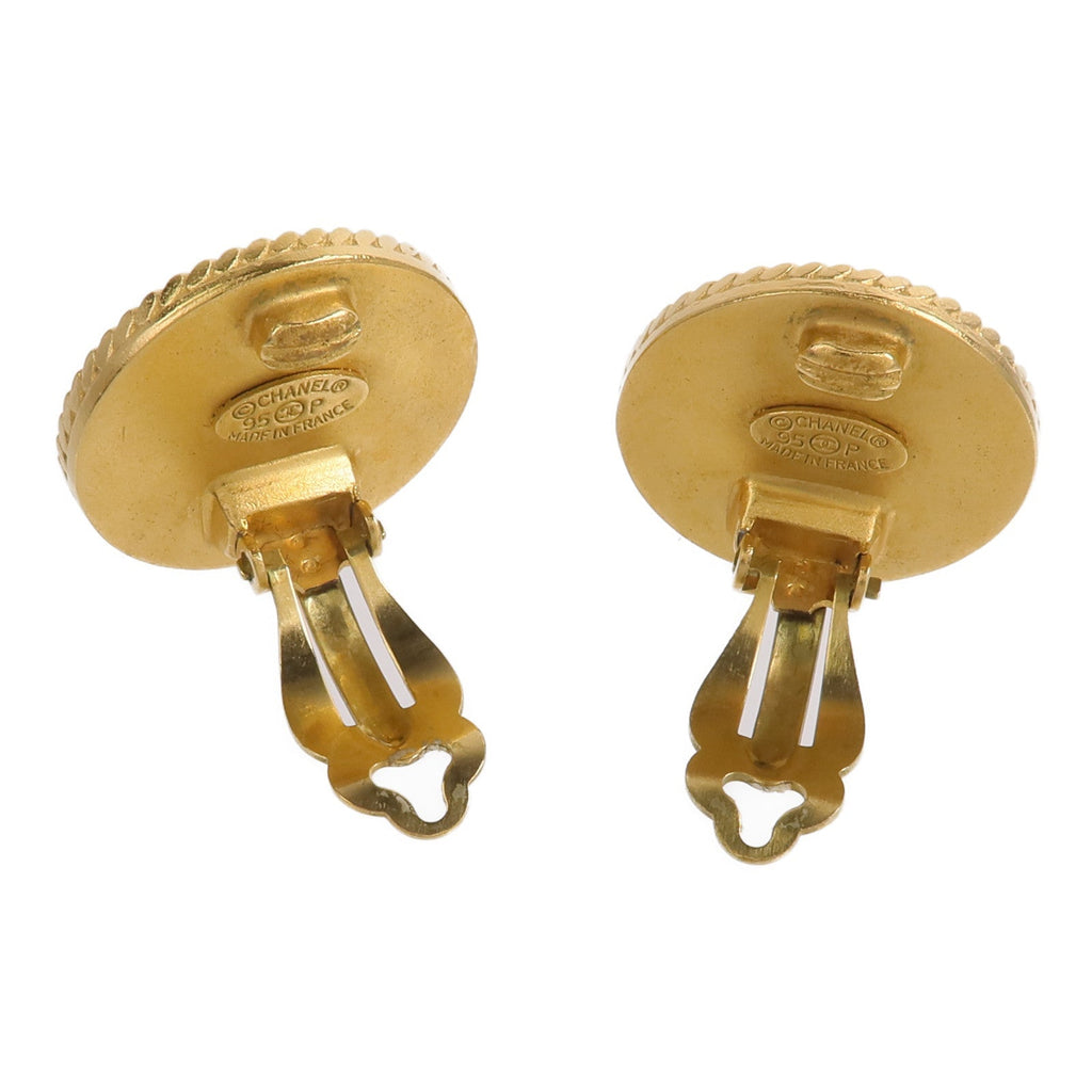 CHANEL CC Vintage · Clip-On Earrings