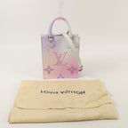 Louis Vuitton Petit Sac Plat · Monogram Giant