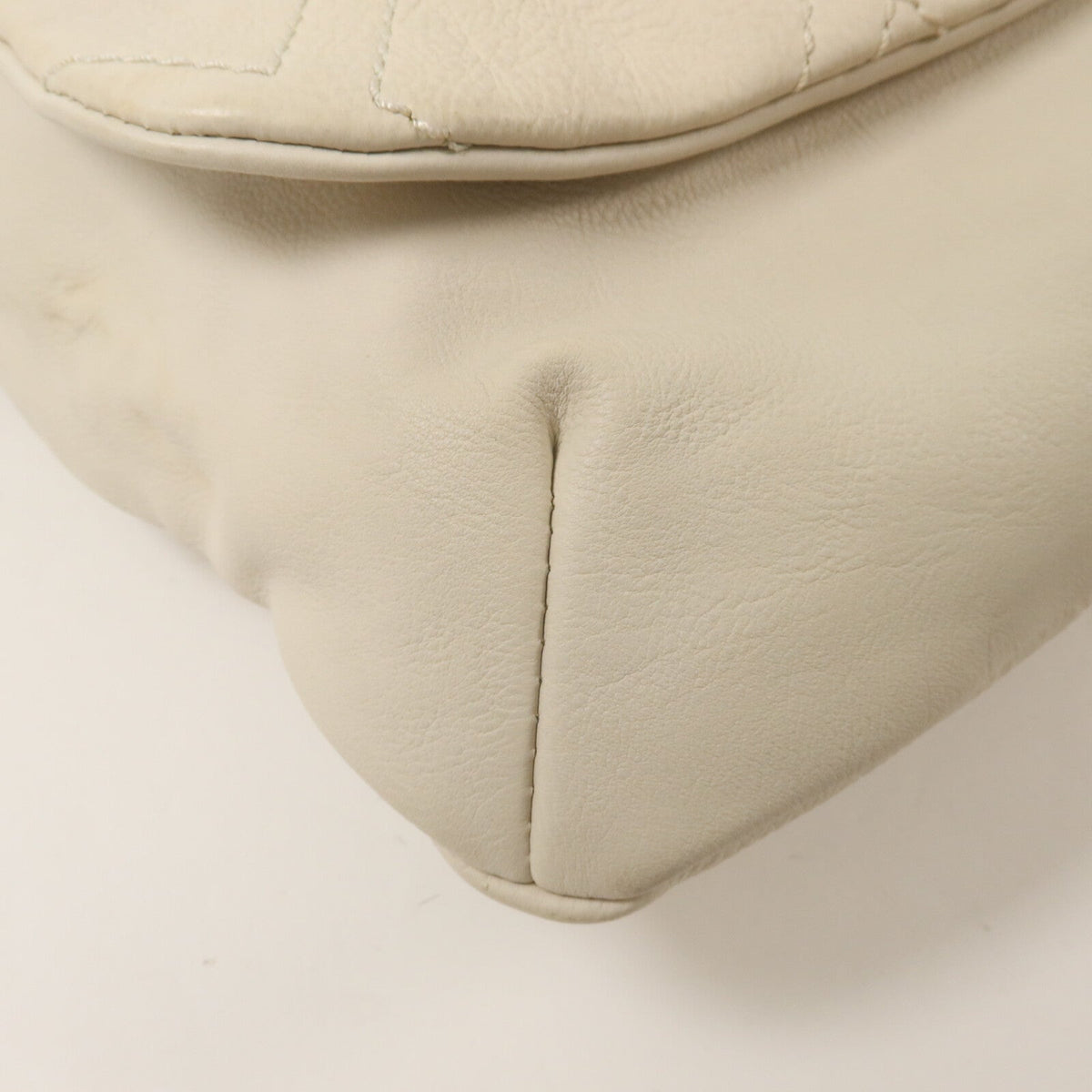 CHANEL Diamond Stitch · Calfskin