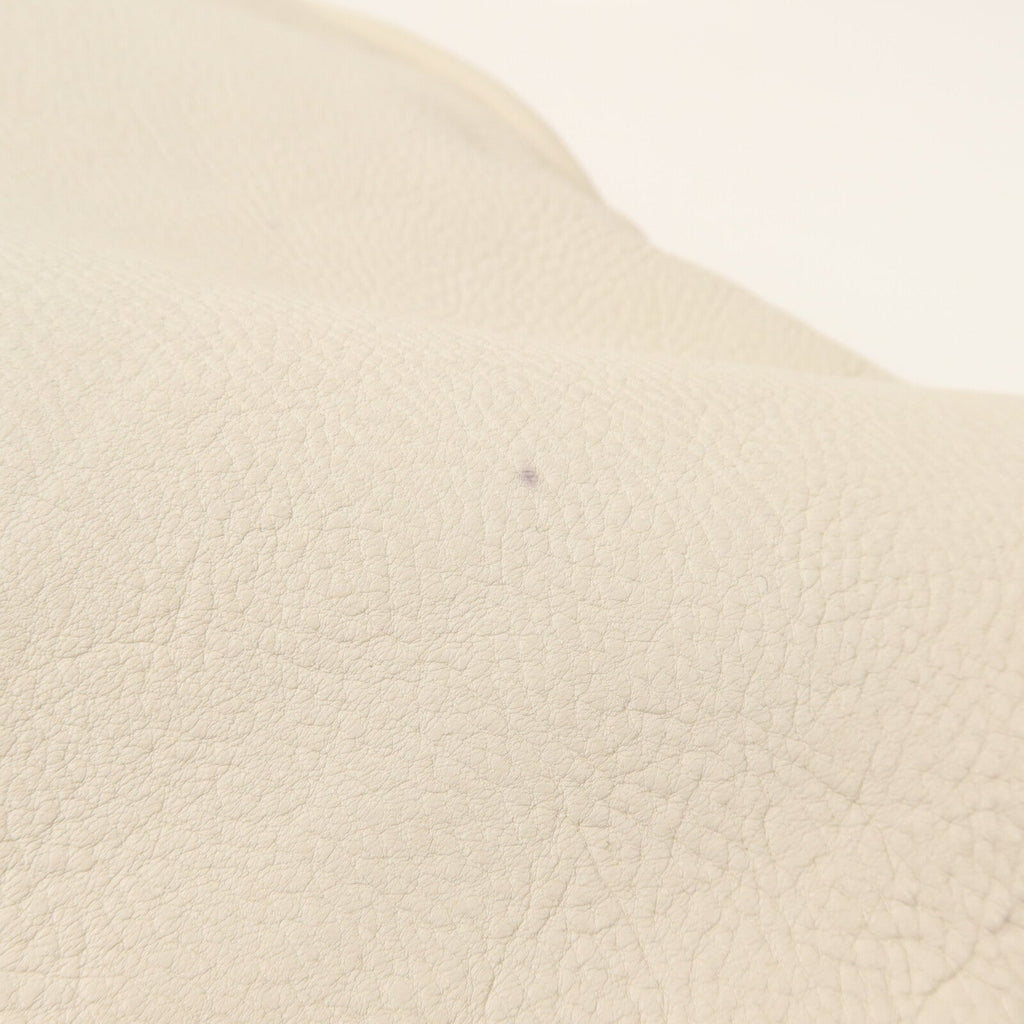 CHANEL Diamond Stitch · Calfskin
