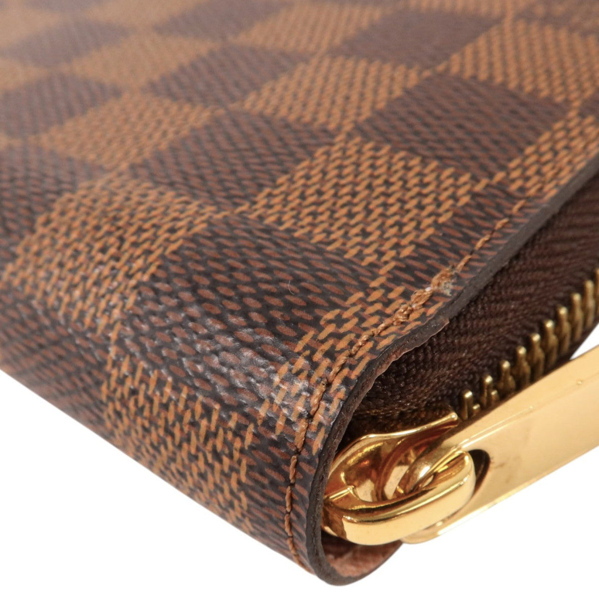 Louis Vuitton Zippy Wallet · Damier Ebene