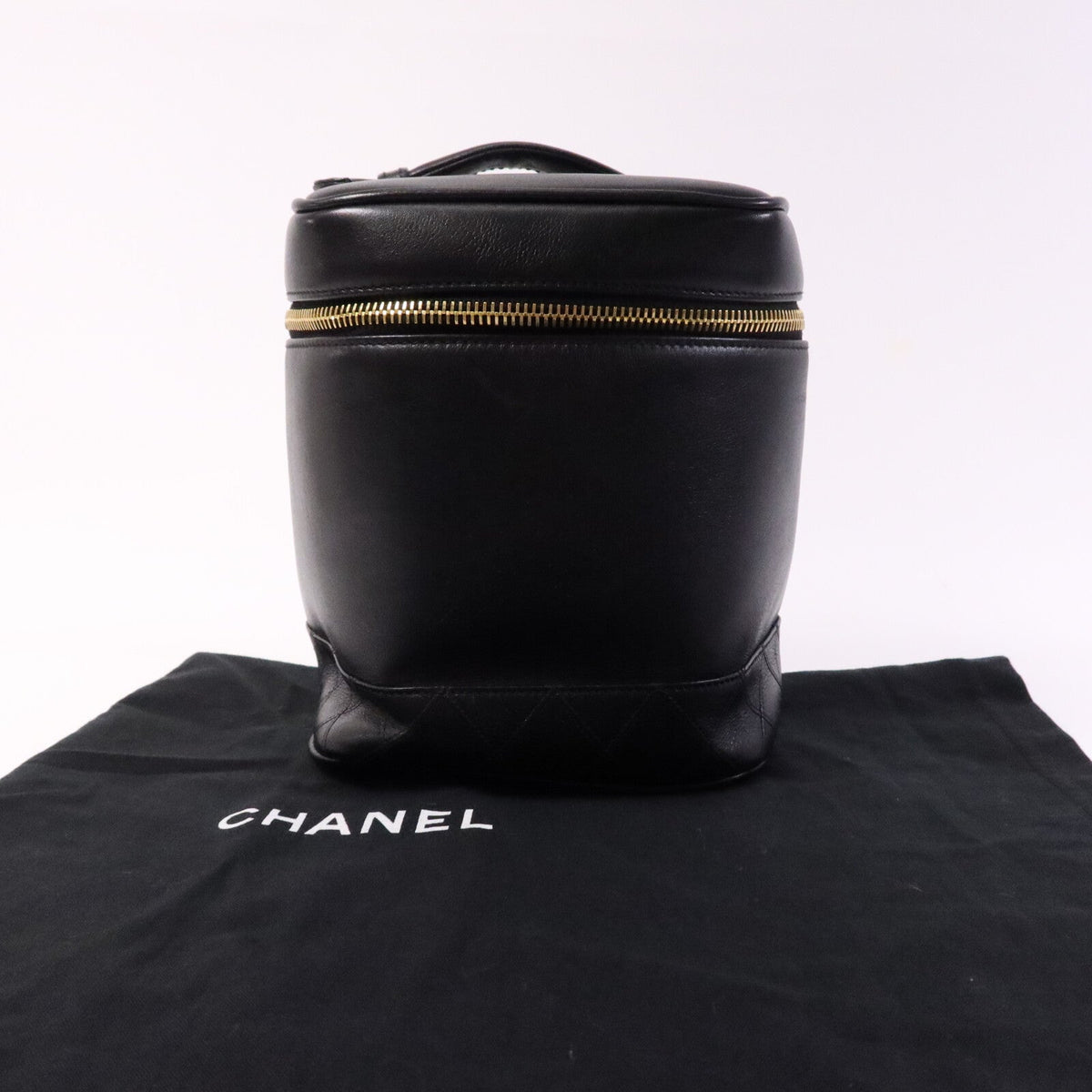 Chanel Vintage Vanity · Lambskin