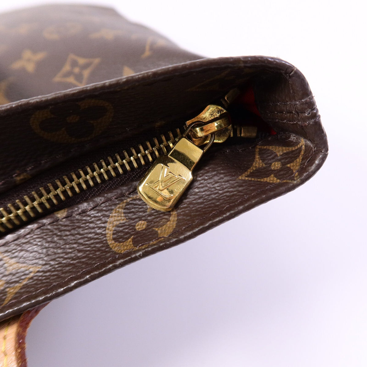 Louis Vuitton Carry It · Monogram