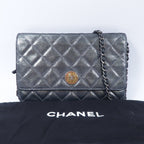 Chanel Wallet On Chain · Canvas