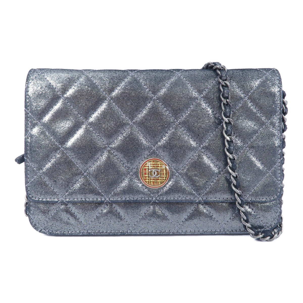 Chanel Wallet On Chain · Canvas