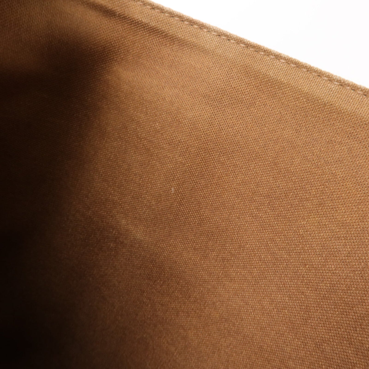 Louis Vuitton Cabas Beaubourg · Monogram