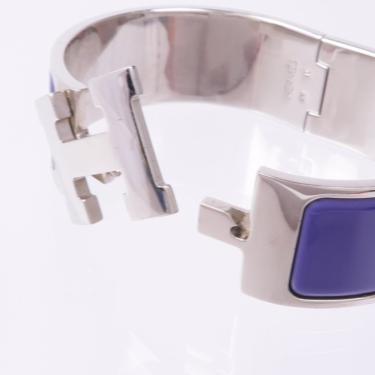 Hermès Clic Clac H · Enamel