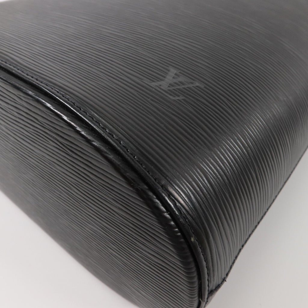 Louis Vuitton Verseau · Epi Leather