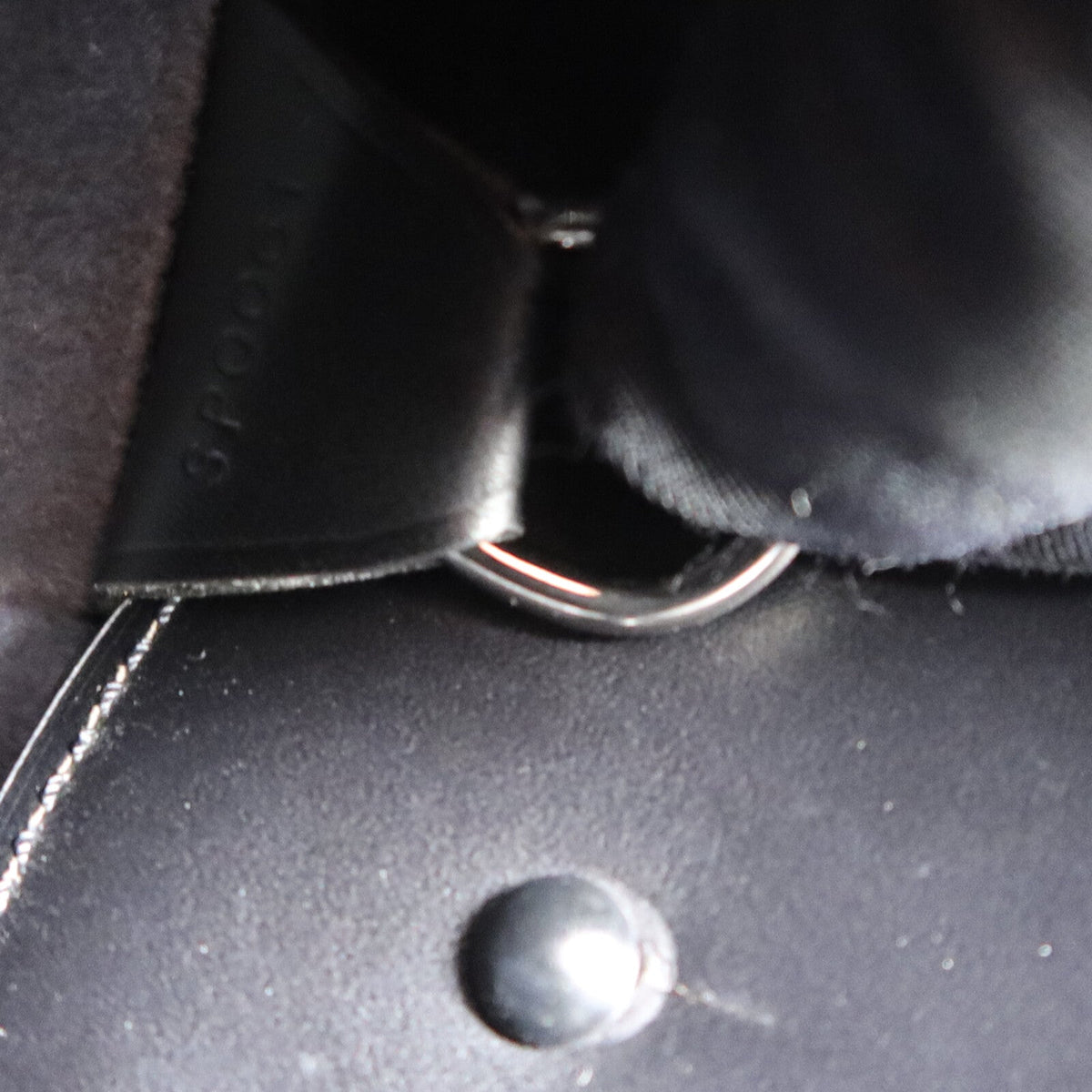 Louis Vuitton Verseau · Epi Leather