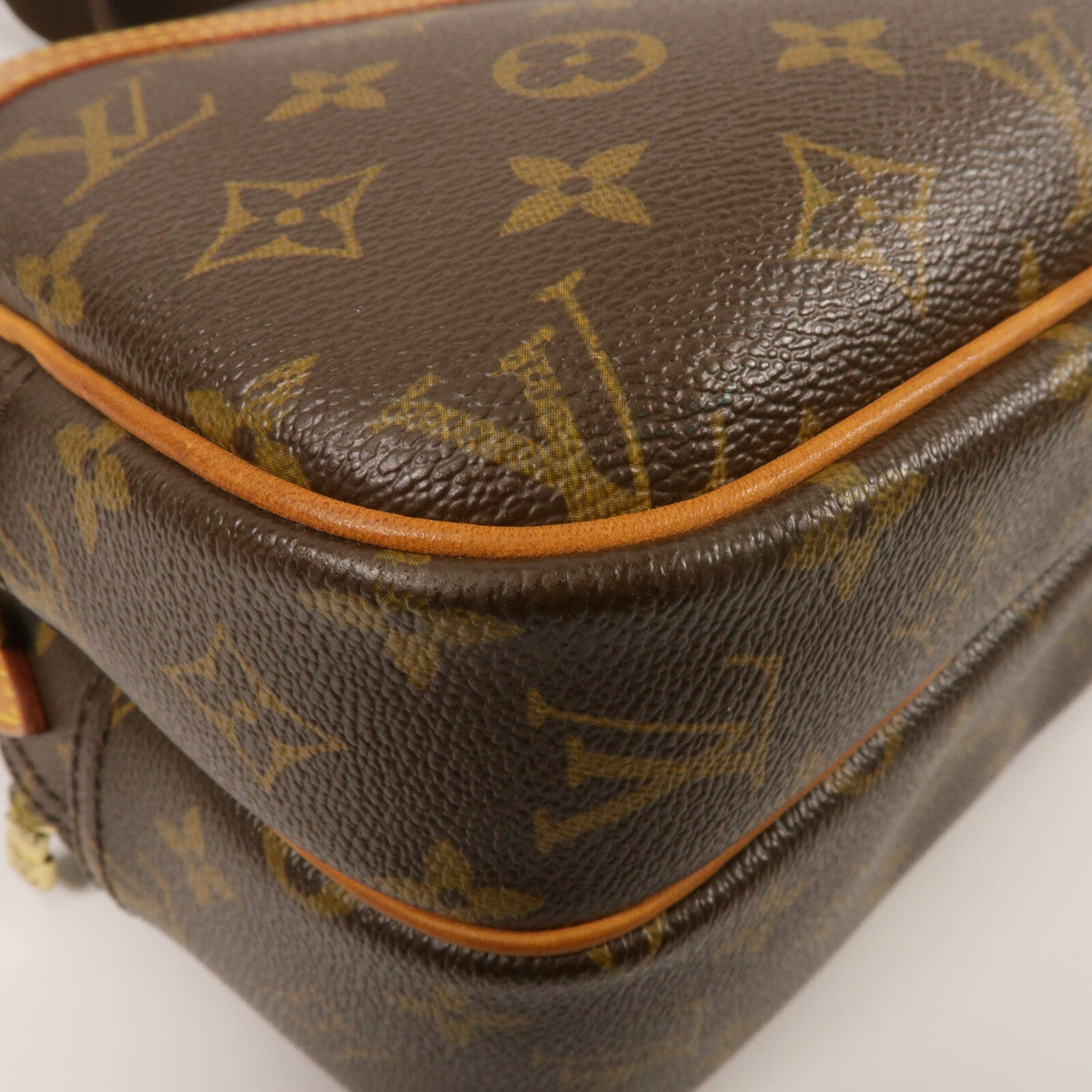 Louis Vuitton Reporter PM · Monogram