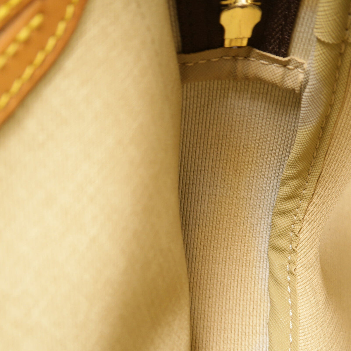 Louis Vuitton Reporter PM · Monogram