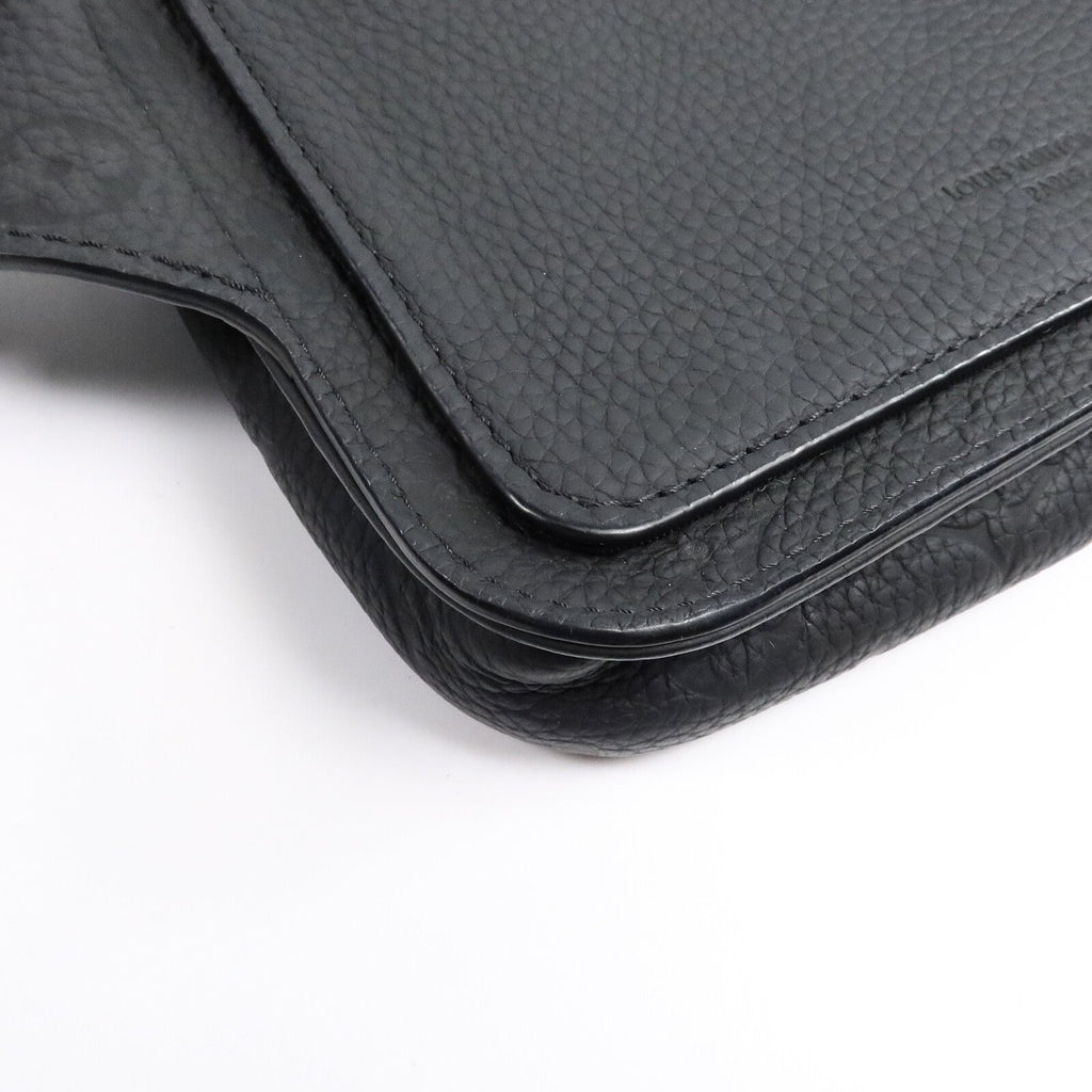 Louis Vuitton S Lock Sling · Taurillon