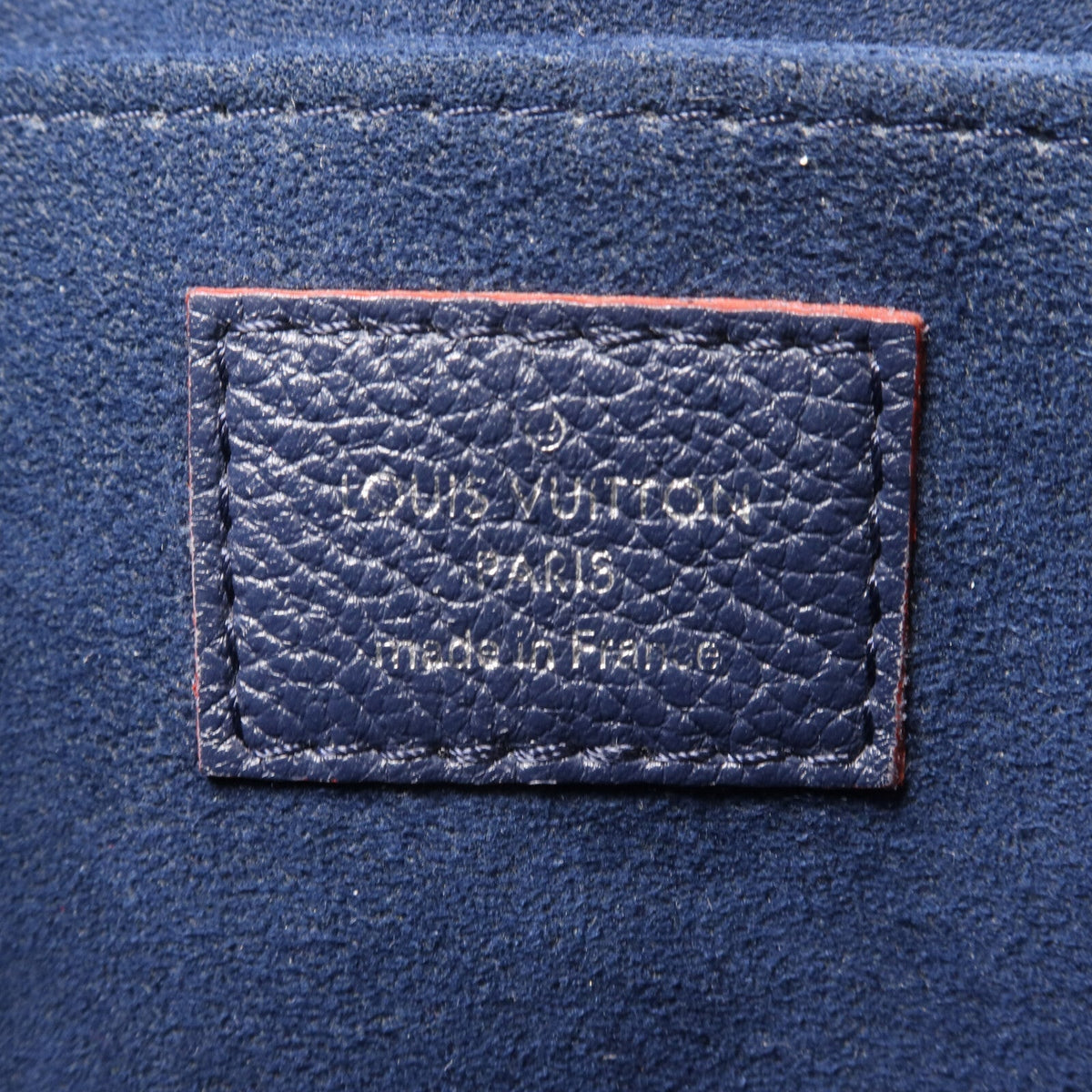 Louis Vuitton My Lockme · Calfskin