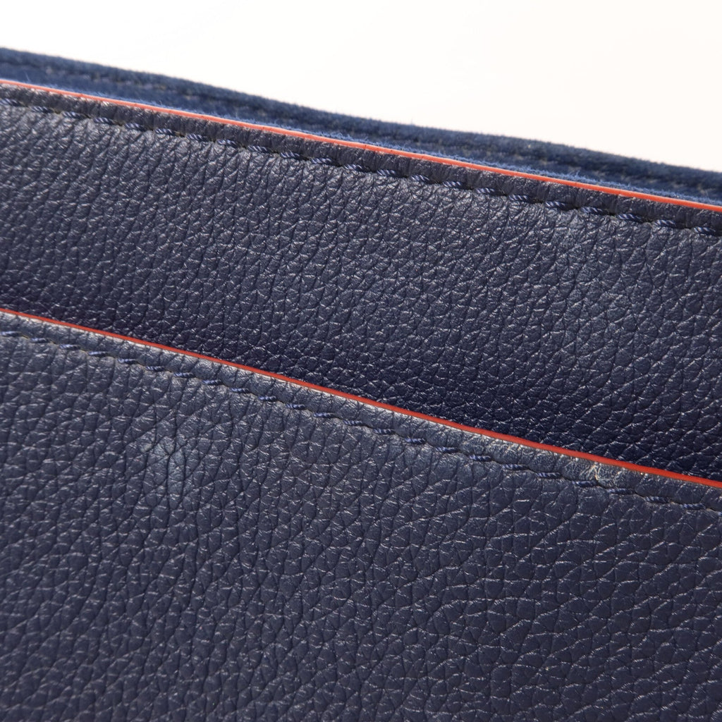 Louis Vuitton My Lockme · Calfskin