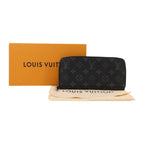 Louis Vuitton Zippy · Monogram Eclipse