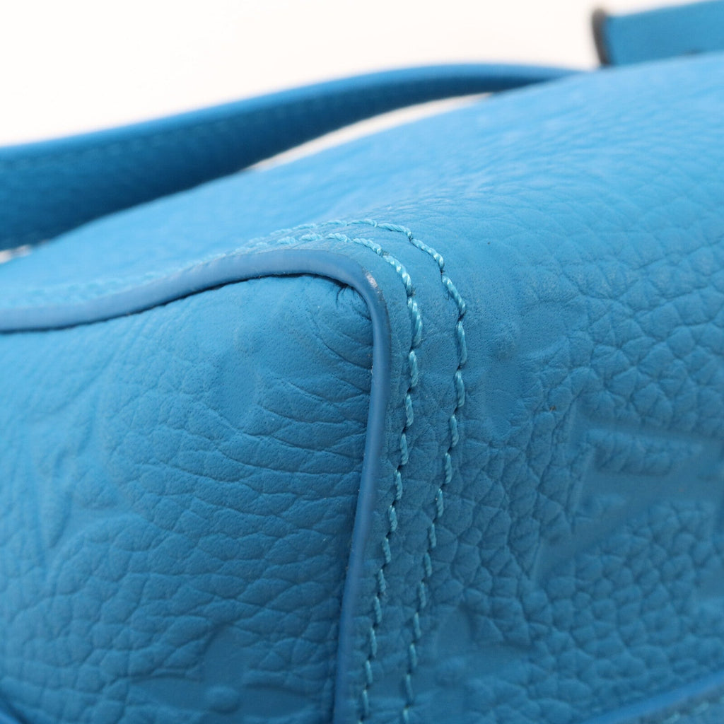 LOUIS VUITTON Triangle · Monogram Empreinte