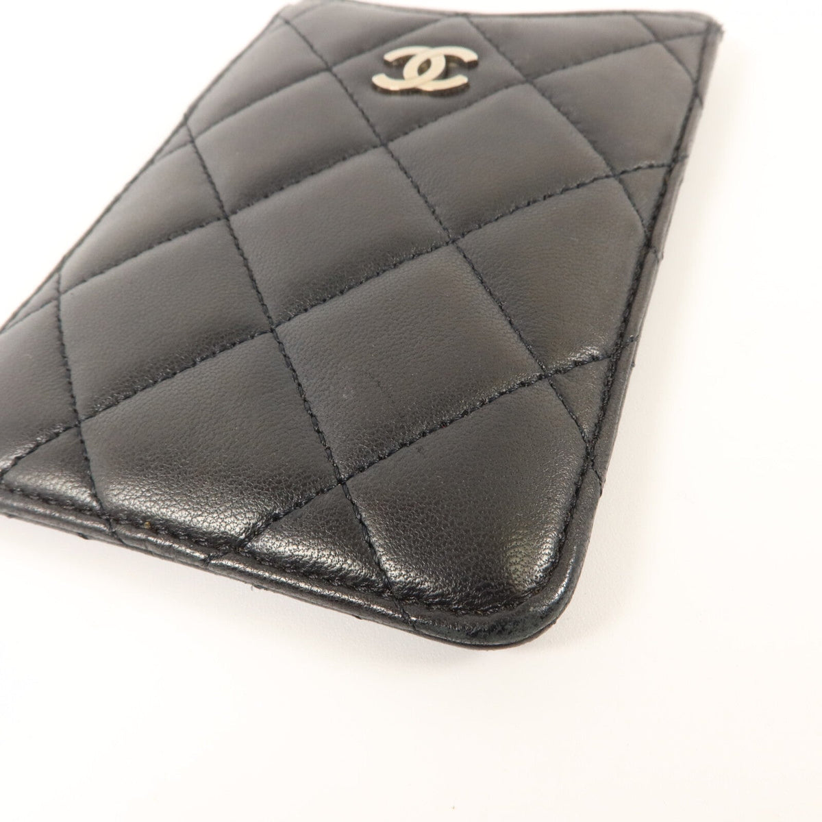 Chanel CC · Lambskin Card Holder