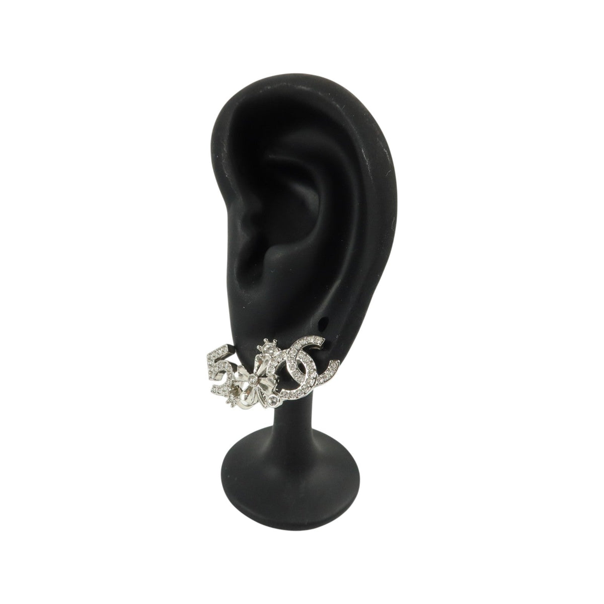 Chanel CC Earrings · Metal