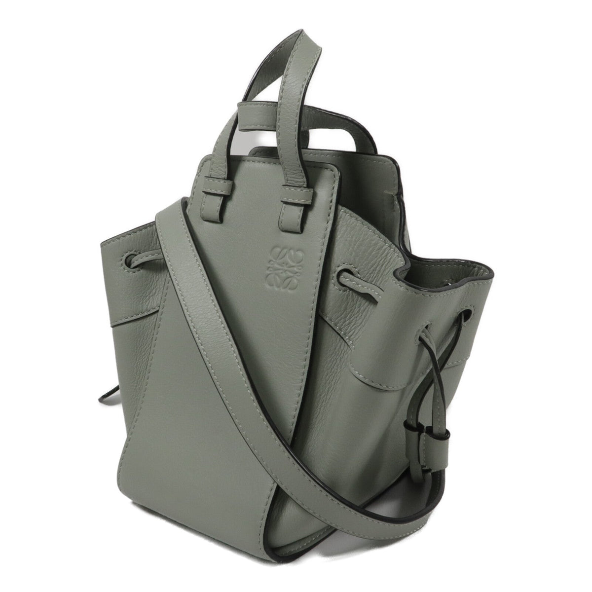 Loewe Hammock Mini · Calfskin