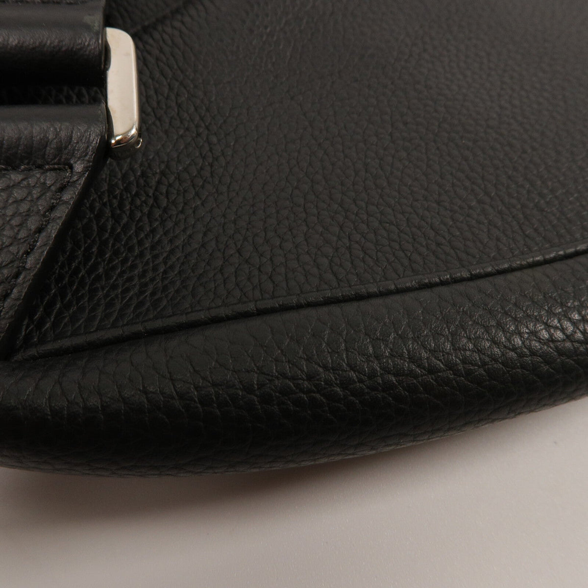 Dior Saddle Medium · Calfskin