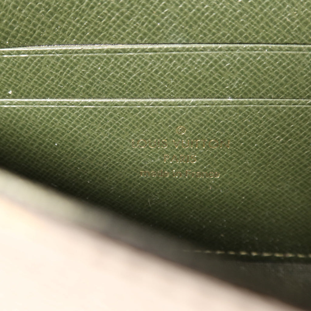 Louis Vuitton Félicie Strap & Go · Monogram