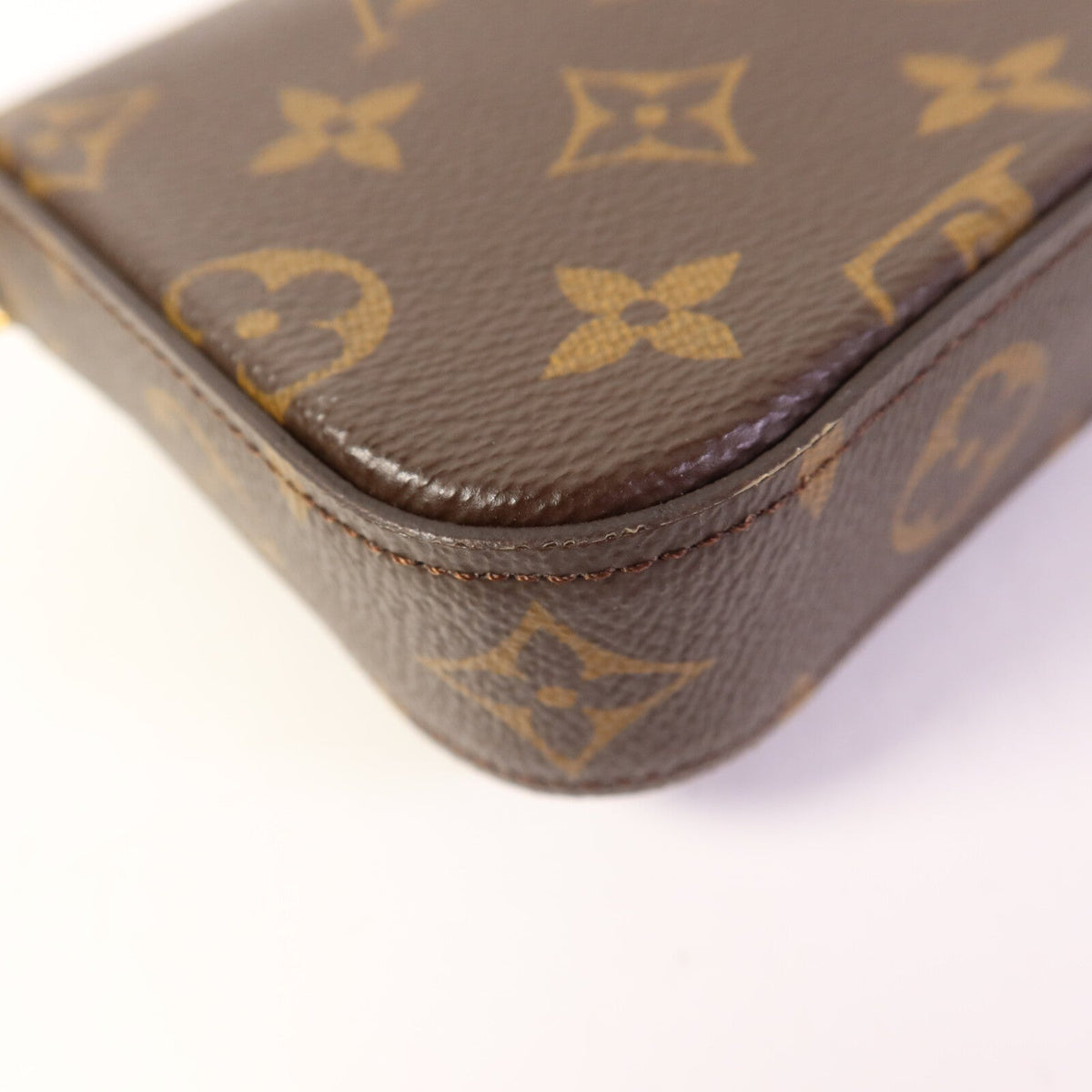 Louis Vuitton Félicie Strap & Go · Monogram