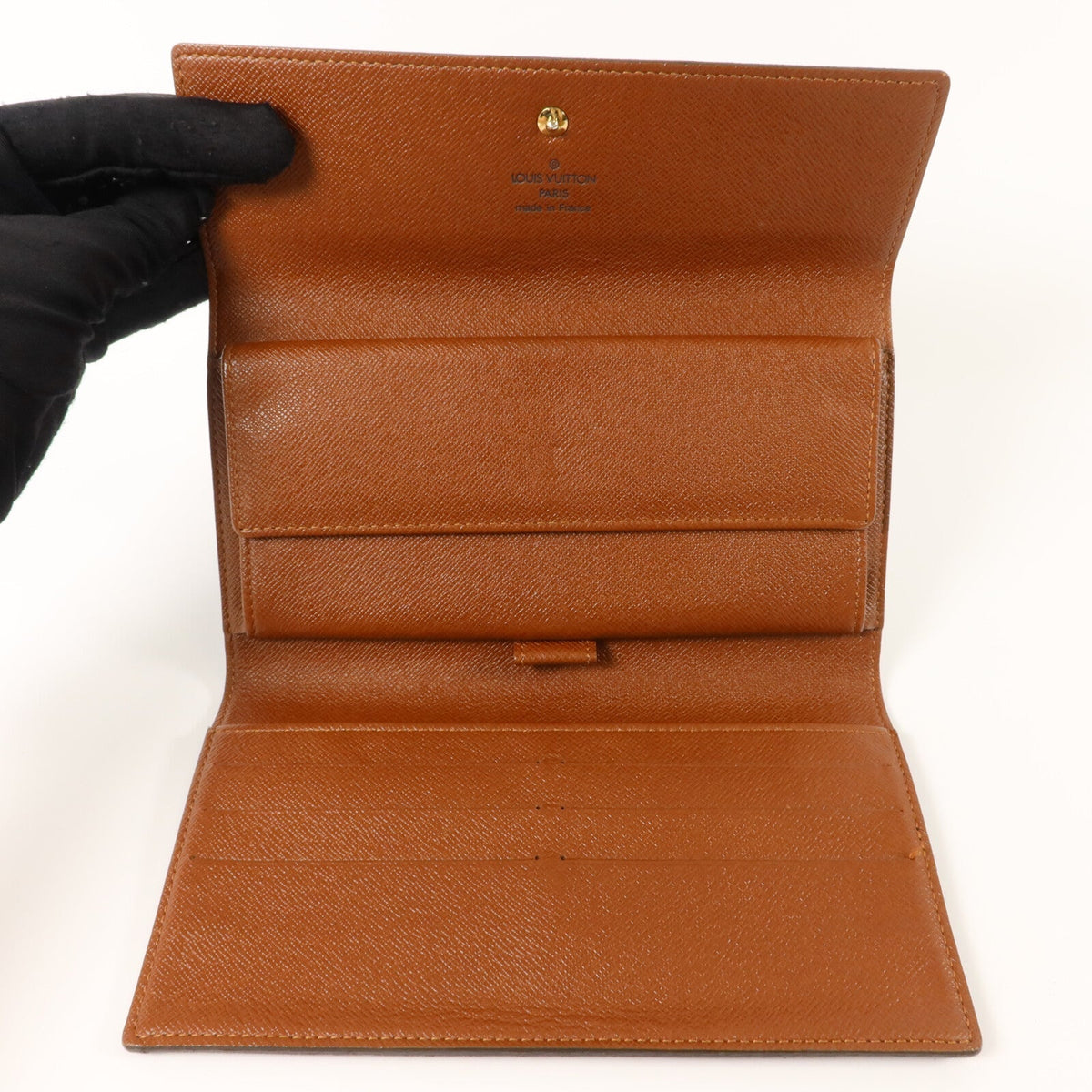 Louis Vuitton · Monogram · Trifold Wallet