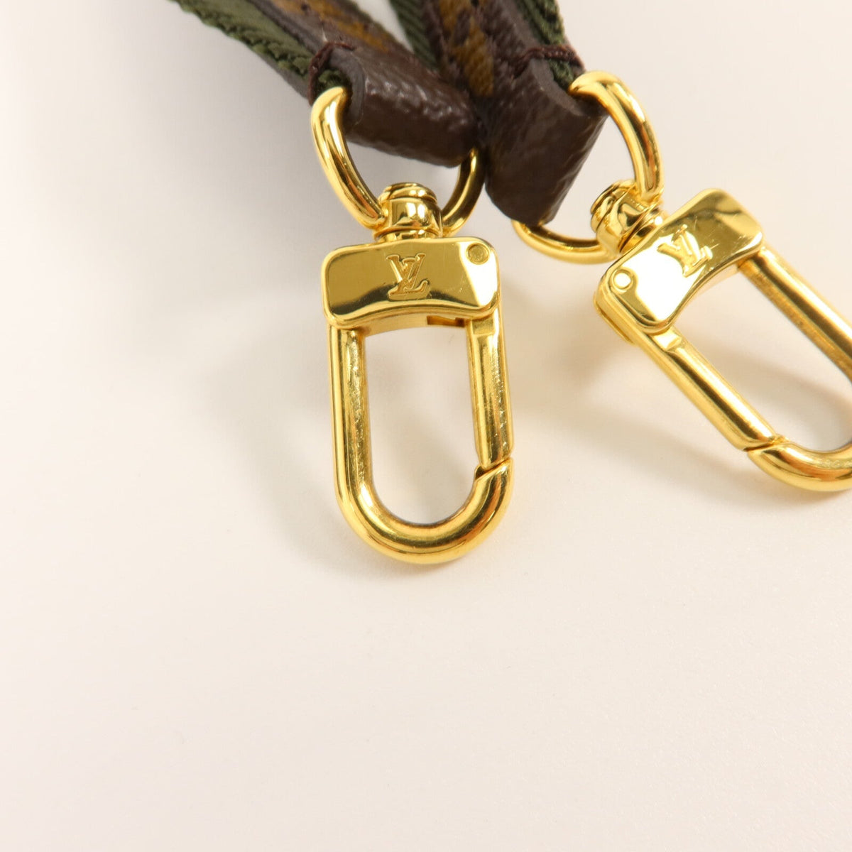 Louis Vuitton Felicie Strap & Go · Monogram