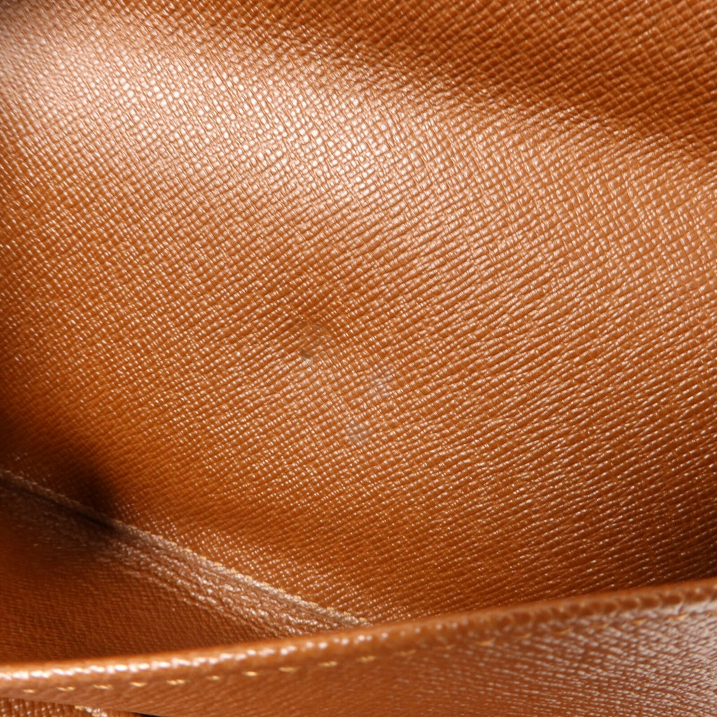 Louis Vuitton · Monogram · Trifold Wallet