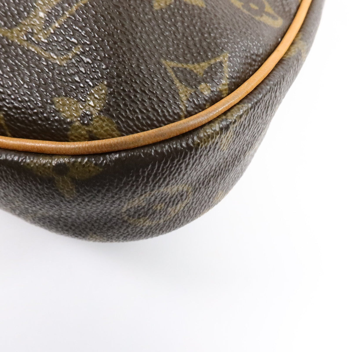 Louis Vuitton Odeon PM · Monogram