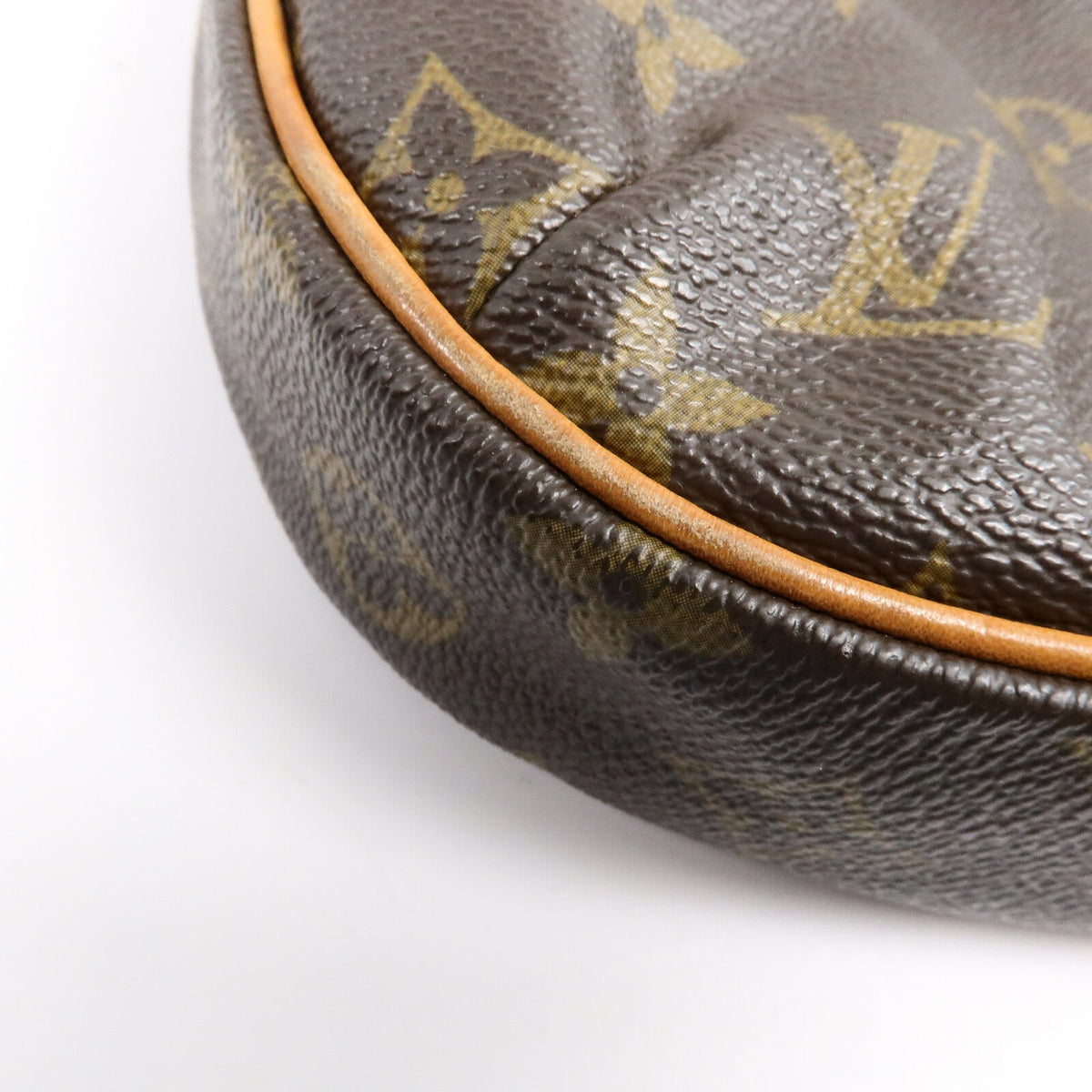 Louis Vuitton Odeon PM · Monogram