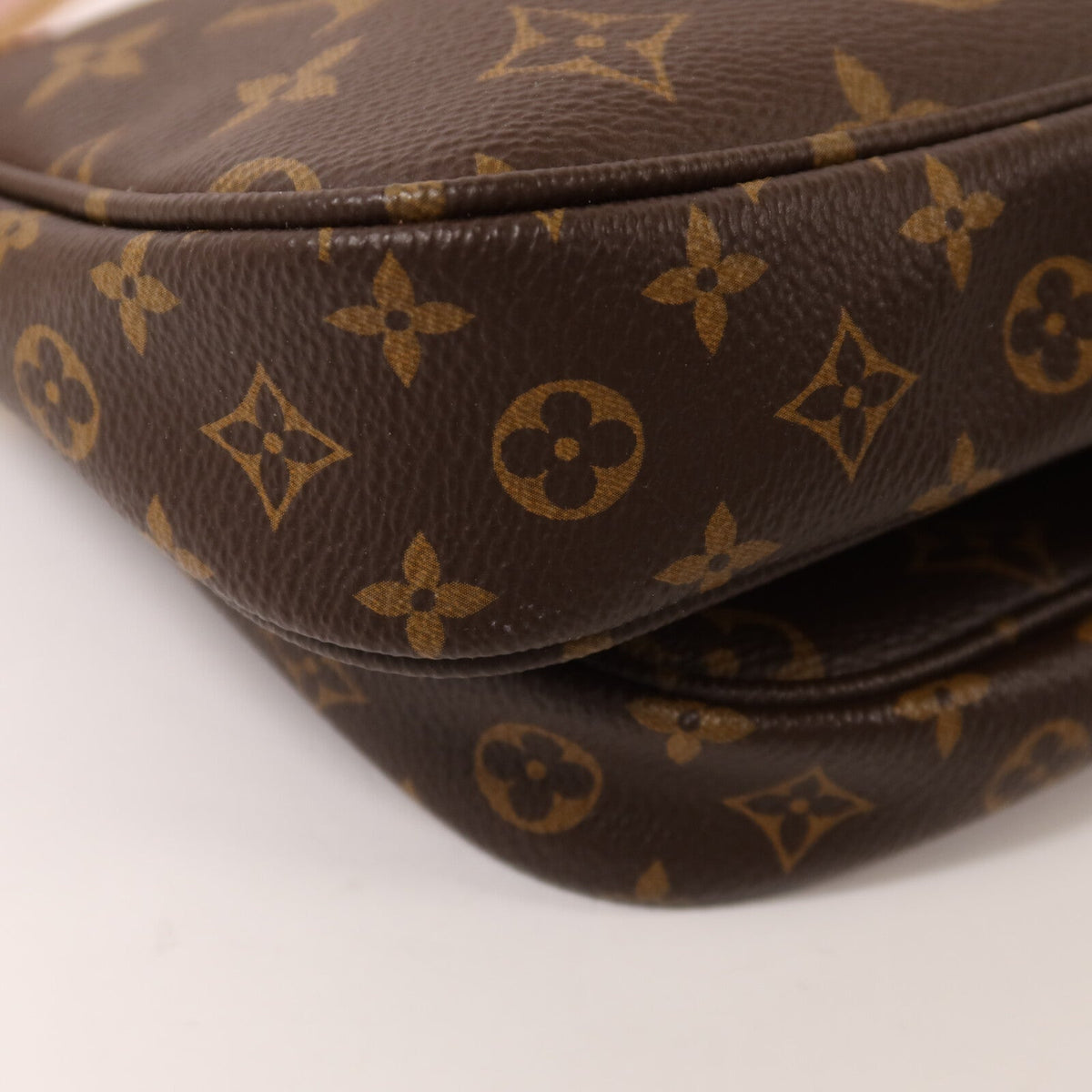 Louis Vuitton Multi Pochette Accessoires
