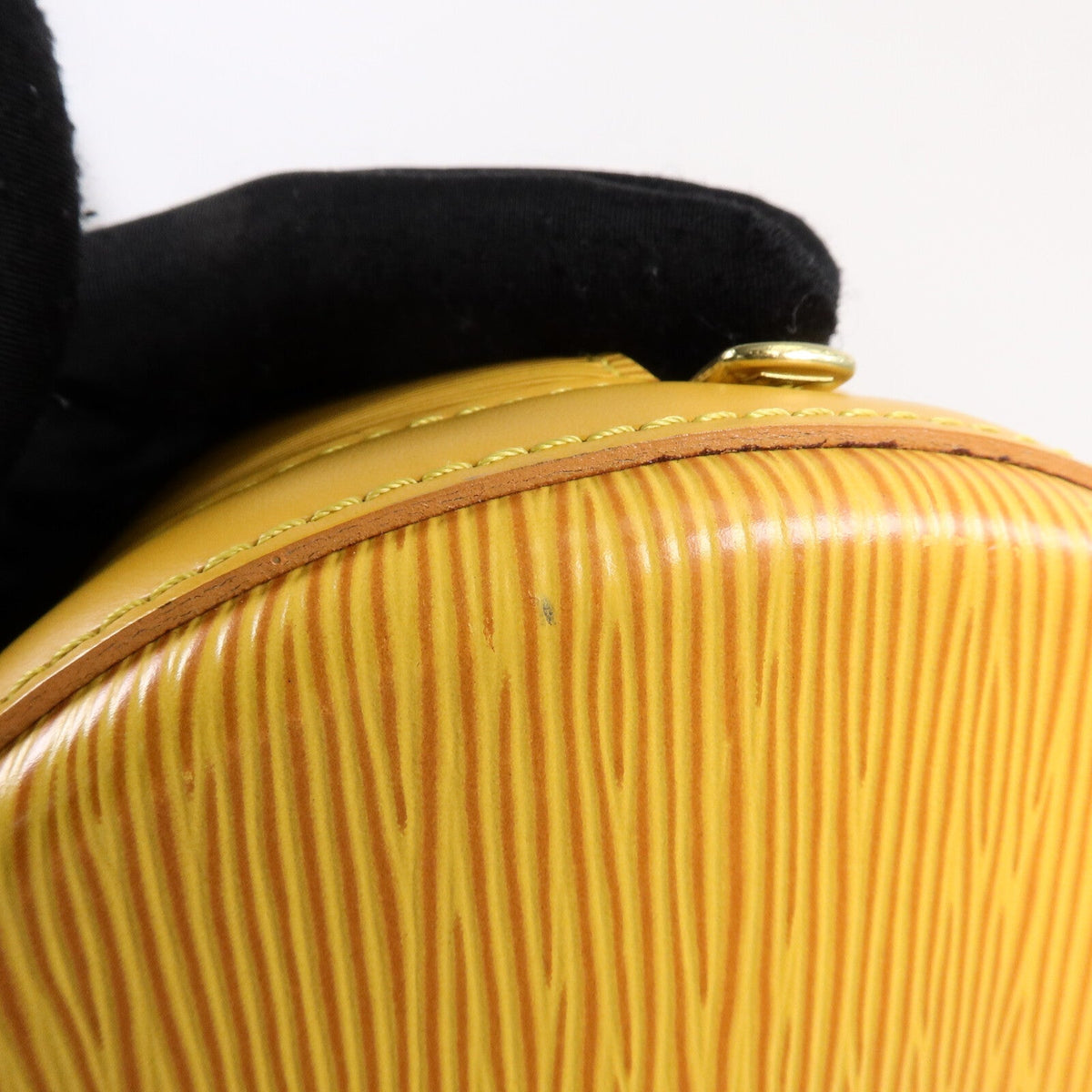 Louis Vuitton Gobelins Backpack · Epi